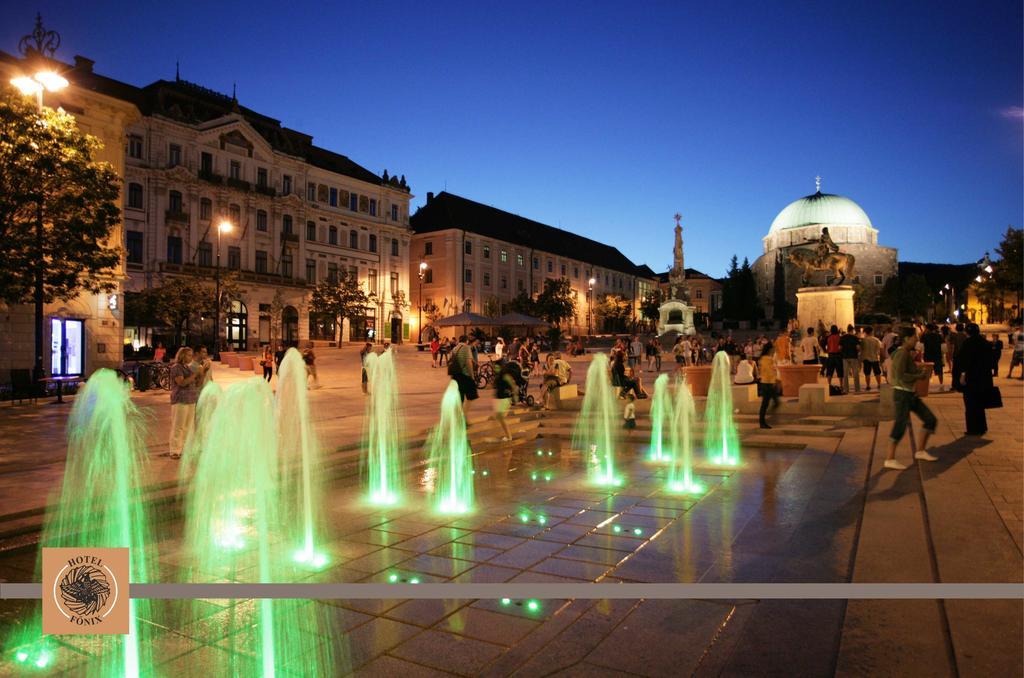 Hotel Fonix Pécs Zewnętrze zdjęcie